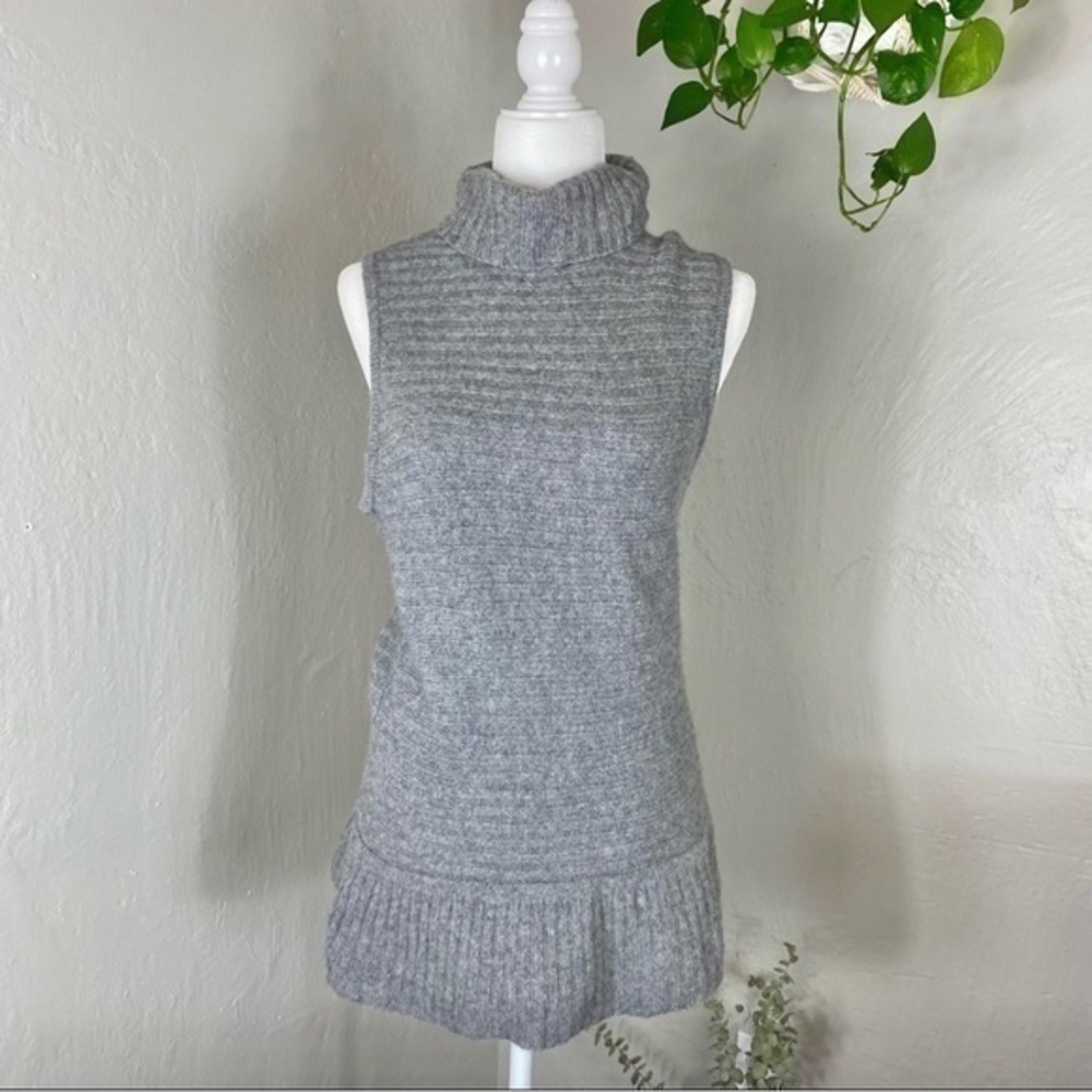 Modern Soul Sleeveless Ribbed Turtleneck Peplum Sweater Top Wool & Angora Knit